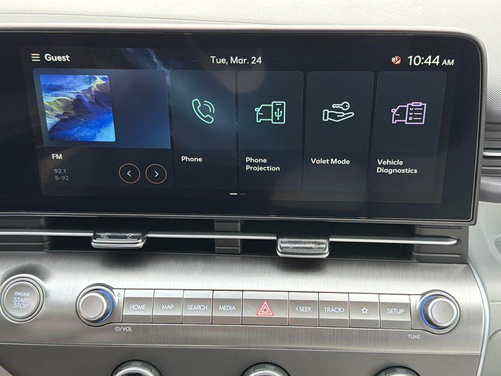 New 2026 White Hyundai SE FWD image 28