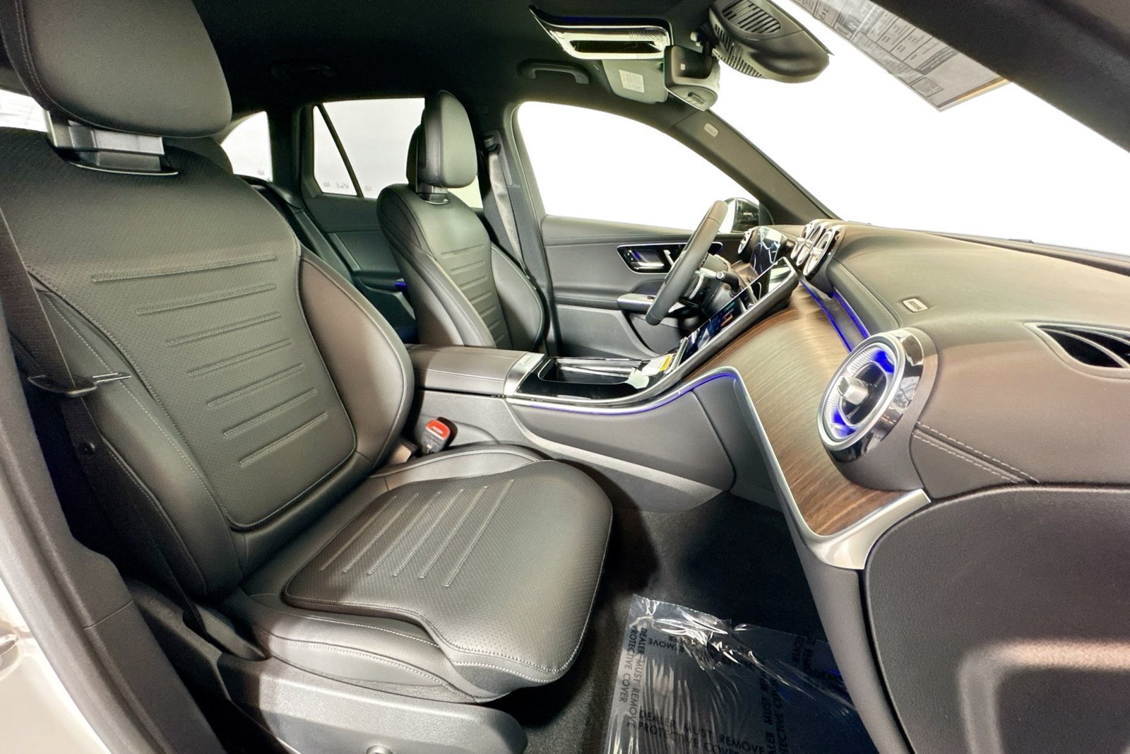 New 2026 MANUFAKTUR Alpine Grey Mercedes-Benz GLC 300 image 25