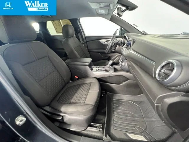 Used 2019 Graphite Metallic Chevrolet Base image 40