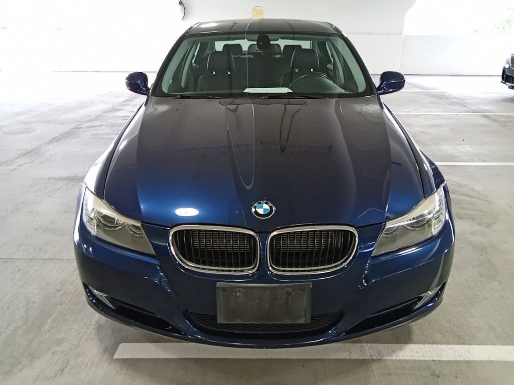 Used 2011 BMW 3 Series 328i with VIN WBAPH5C5XBA447926 for sale in Tigard, OR