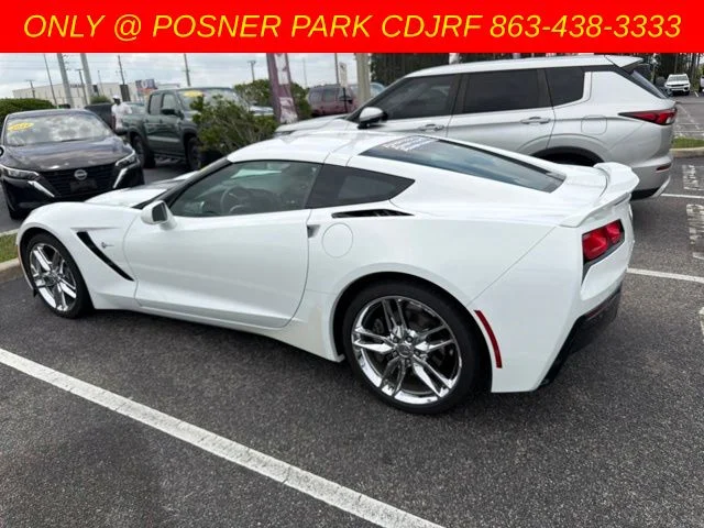 Used 2019 White Chevrolet Stingray image 7