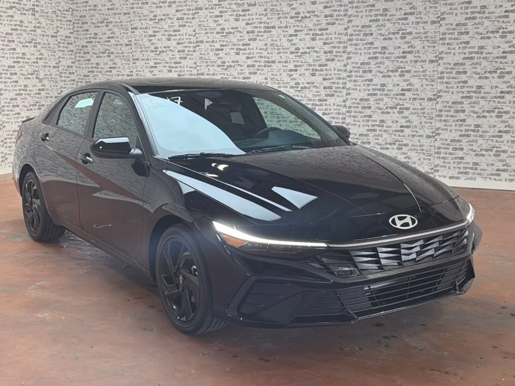 New 2026 Abyss Black Hyundai SEL Sport image 1