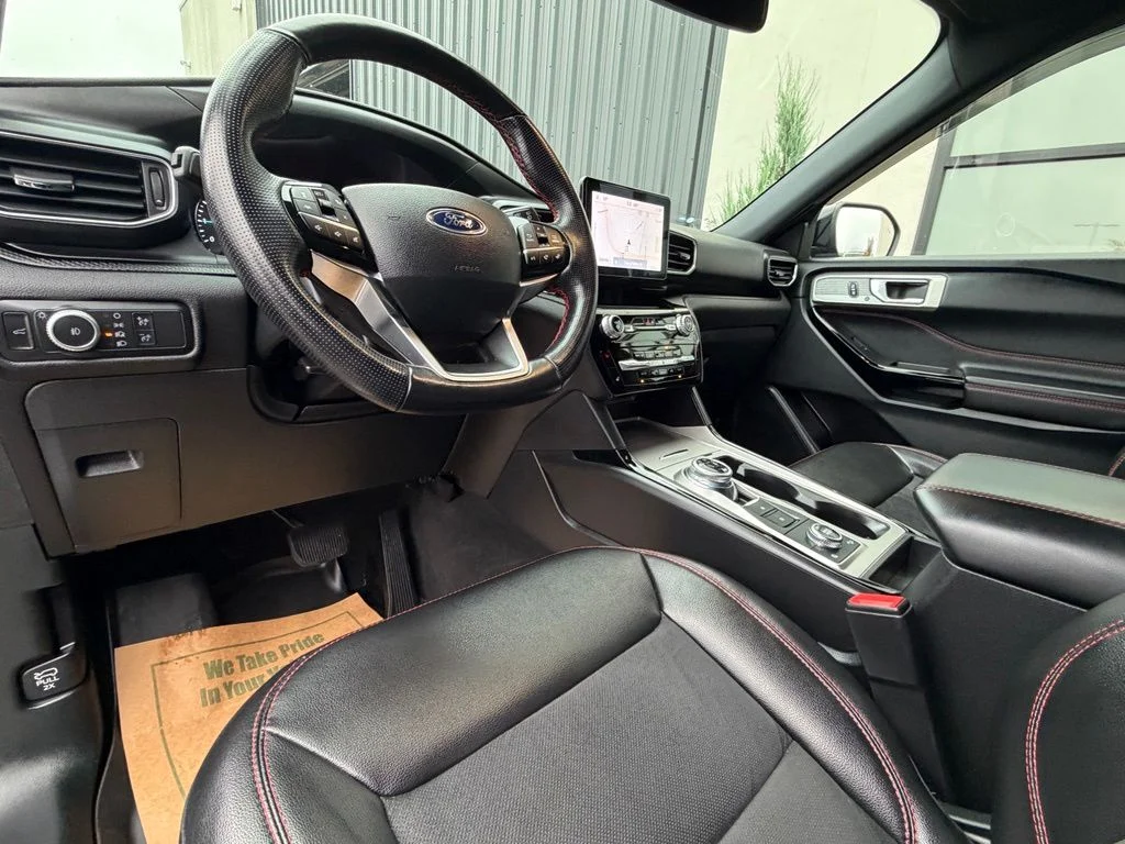 Used 2022 Blue Ford ST-Line image 11