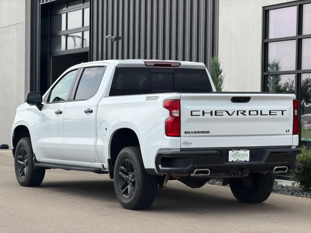 Used 2024 White Chevrolet LT Trail Boss image 3