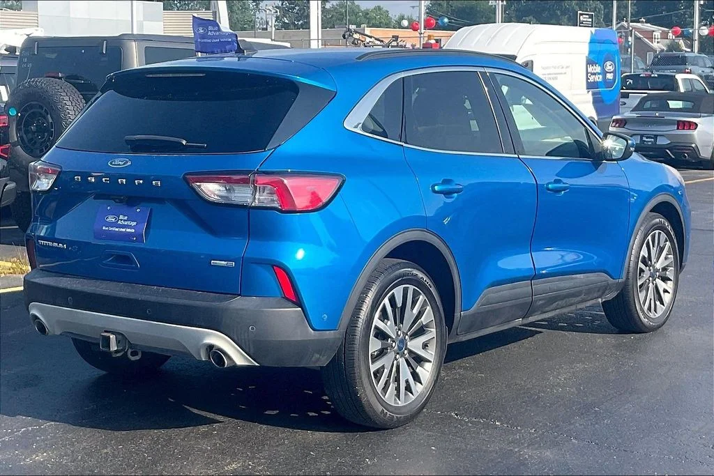 Used 2020 Blue Ford Titanium image 12