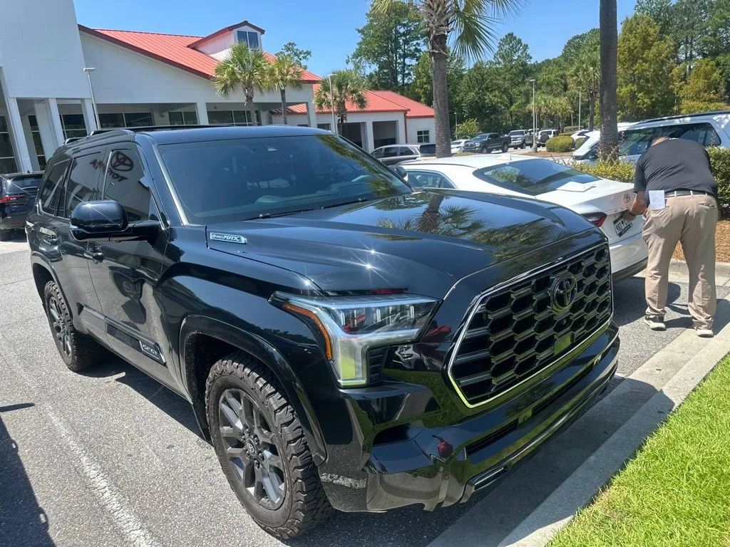 Used 2025 Black Toyota Platinum image 1