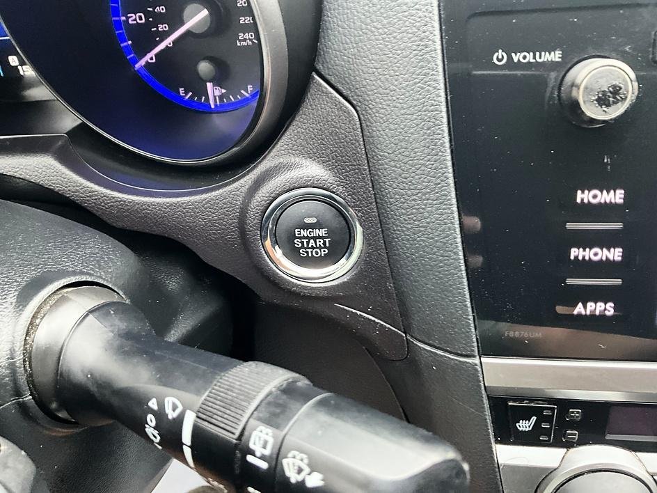 Used 2017 Blue Subaru 2.5i image 19