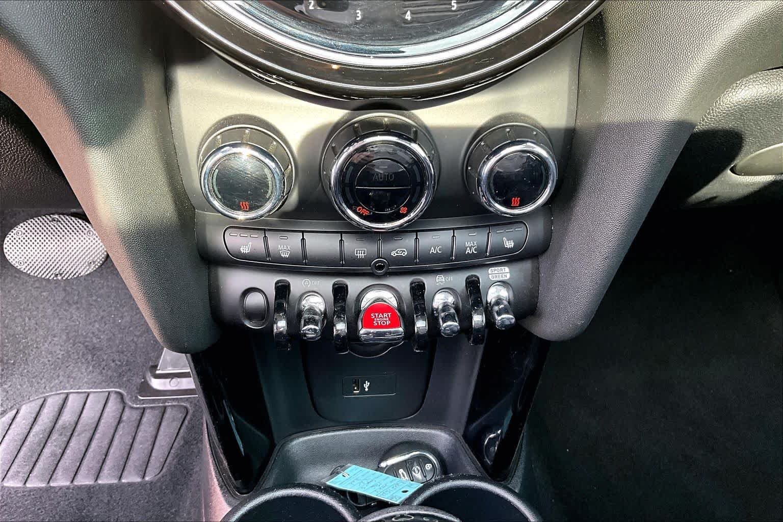 Used 2024 Chili Red MINI Cooper S image 33