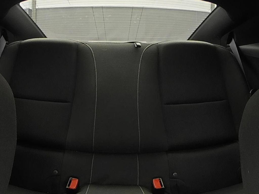 Used 2015 SILVER ICE METALLIC Chevrolet LT image 10