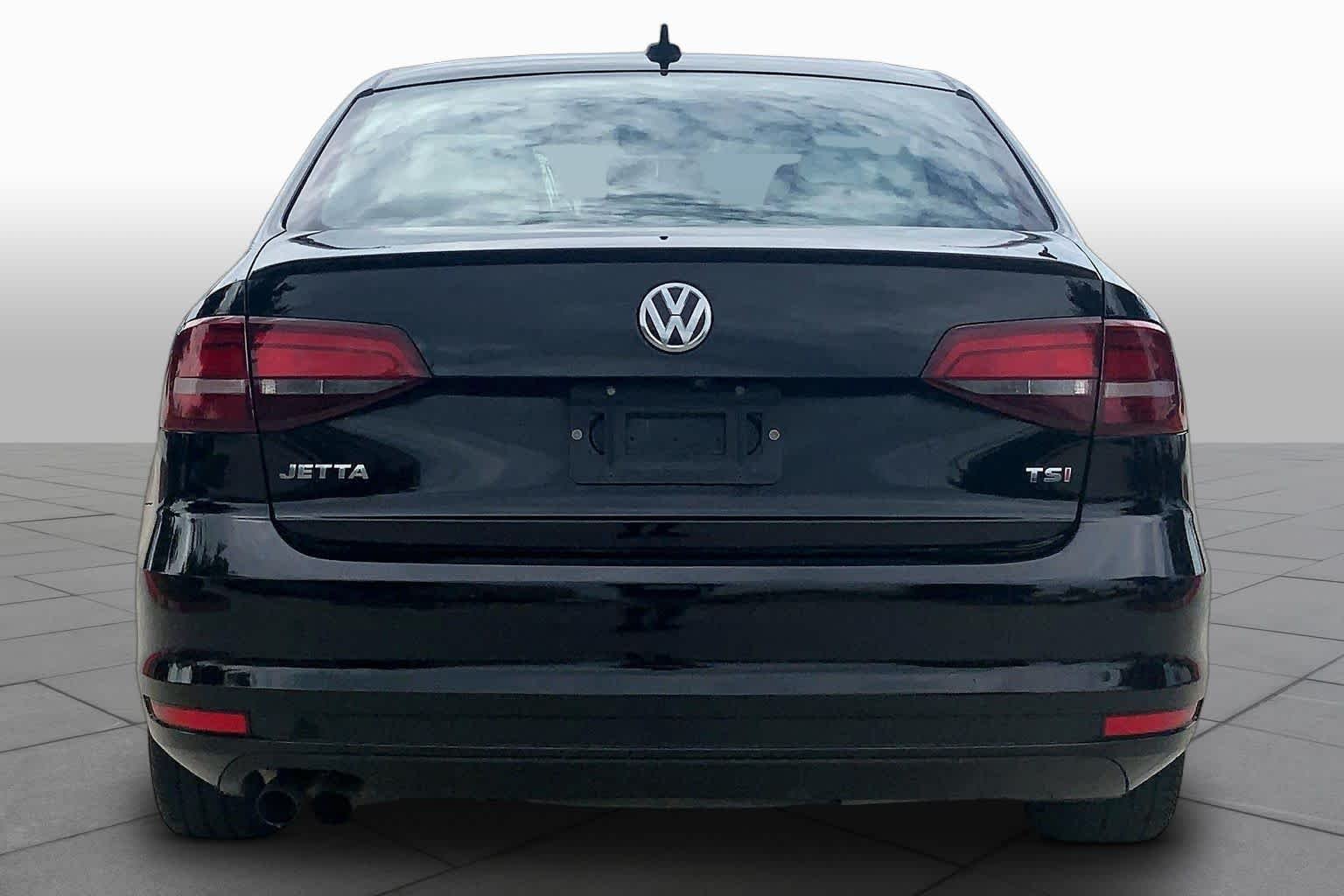 Used 2016 Black Uni Volkswagen 1.8T Sport image 5