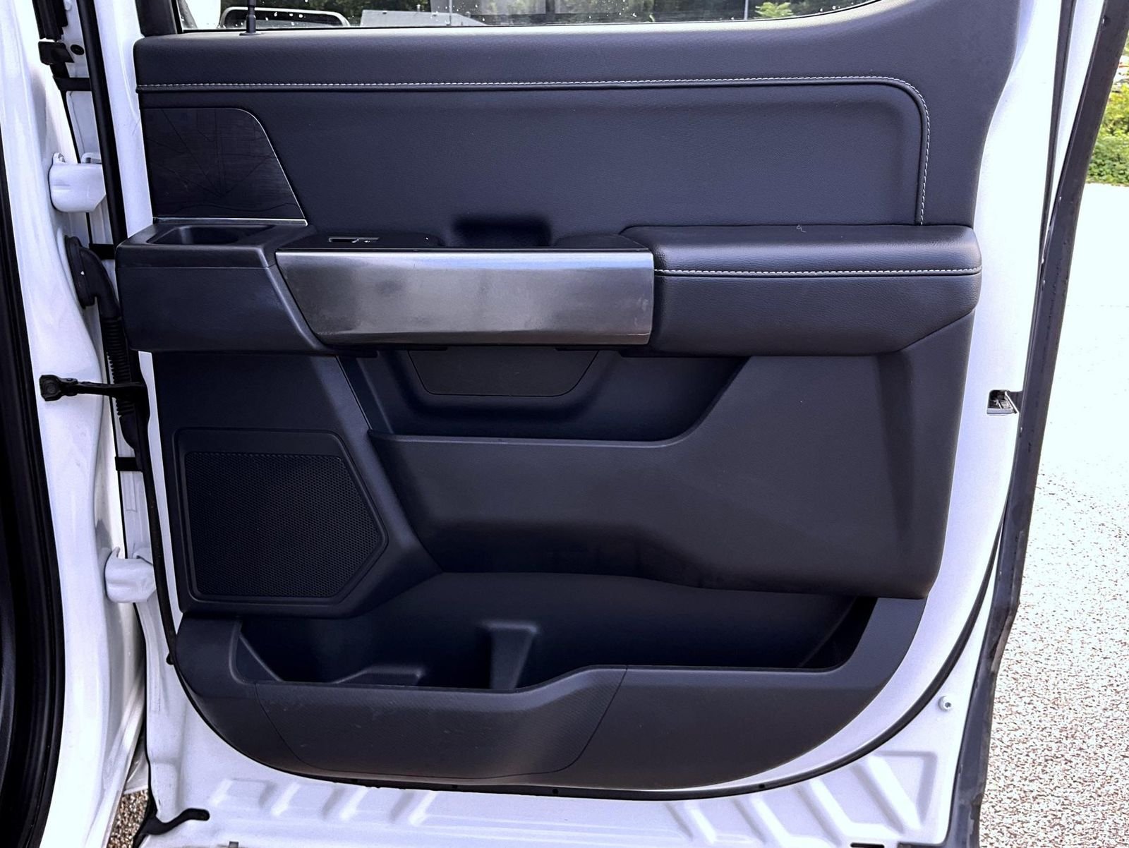 Used 2021 White Ford XLT image 19