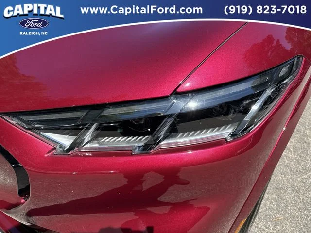 Used 2025 Red Ford Premium image 11