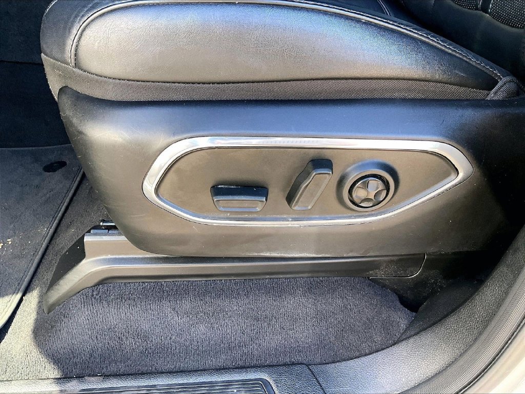 Used 2024 Silver Jeep Series II image 28