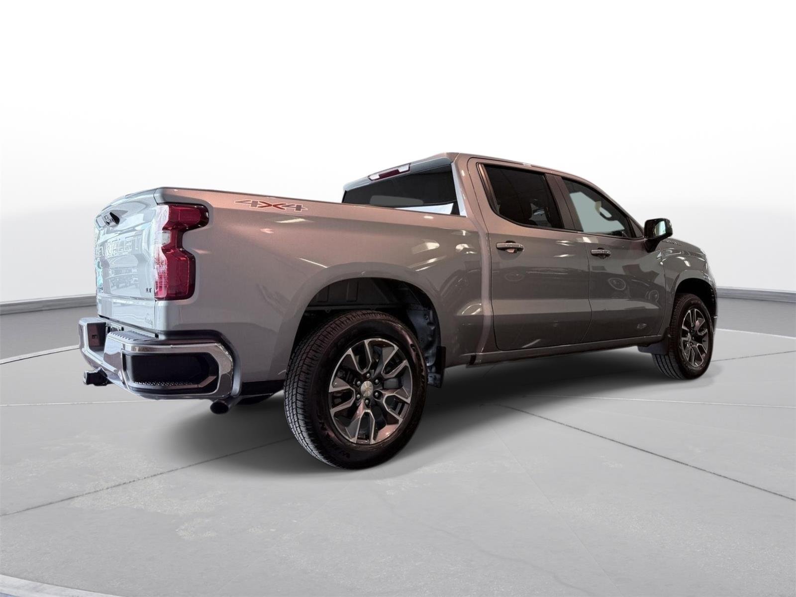 2024 Chevrolet Silverado 1500 LT - Photo 12
