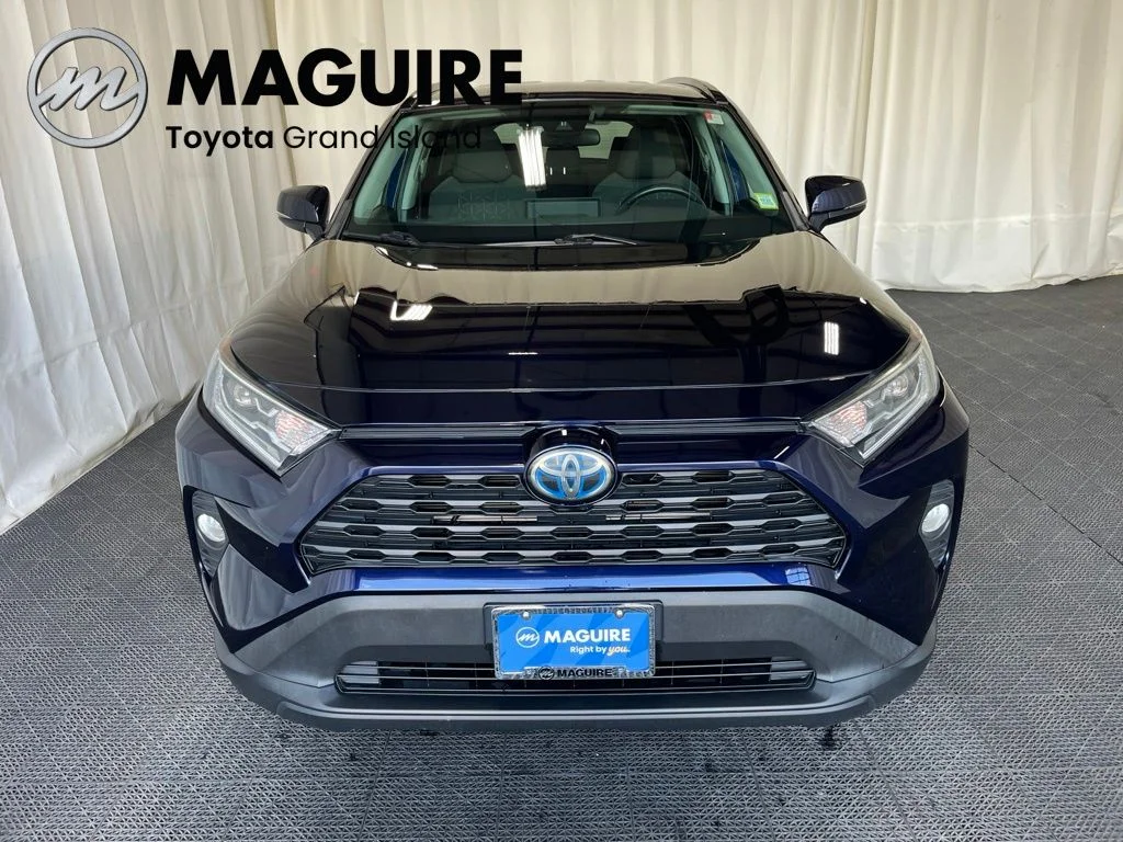 Used 2021  Toyota XLE image 33