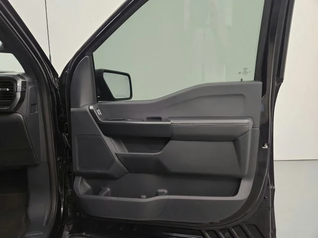 Used 2025  Ford STX image 35