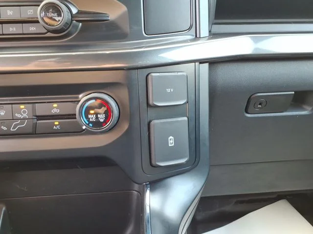 Used 2023 White Ford XL image 30