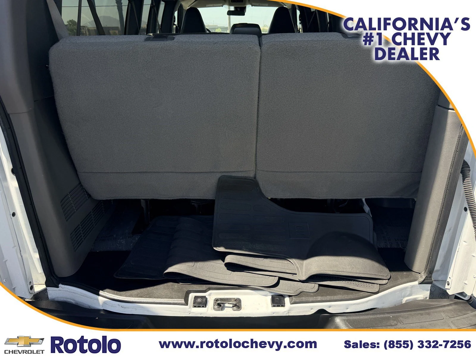 Used 2024 Summit White Chevrolet LT image 15