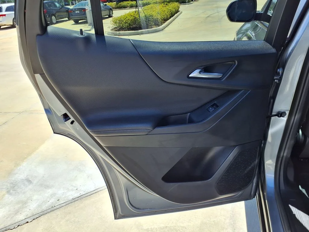 Used 2025 Gray Chevrolet LT image 15