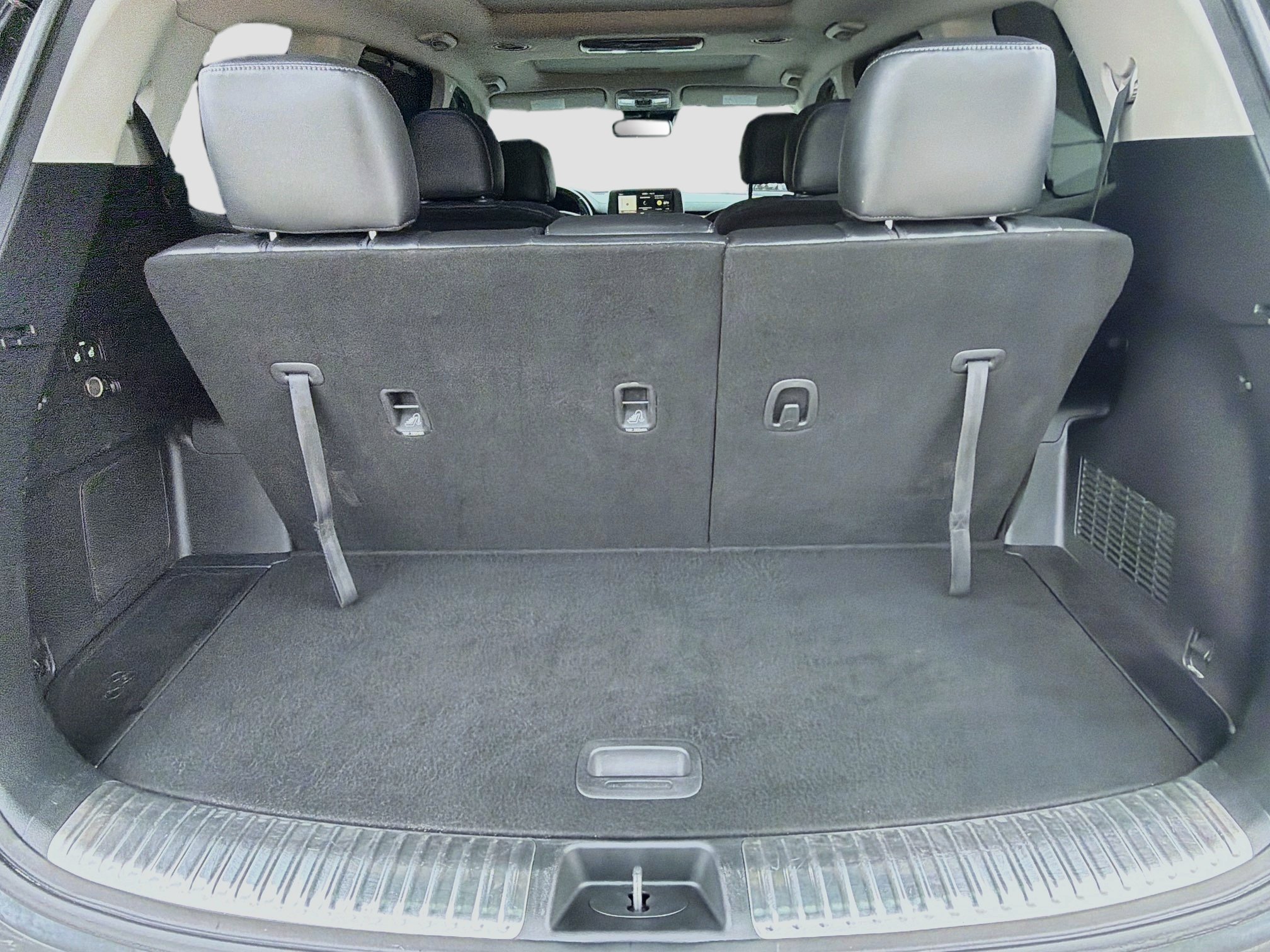 Used 2020 Ebony Black Kia SX image 12