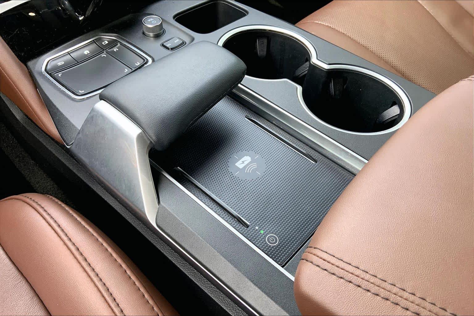 Used 2024 Platinum White Pearl Acura w/Technology Package image 41
