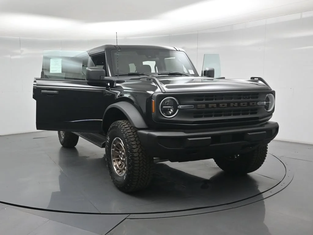 New 2026 Shadow Black Ford Big Bend image 27