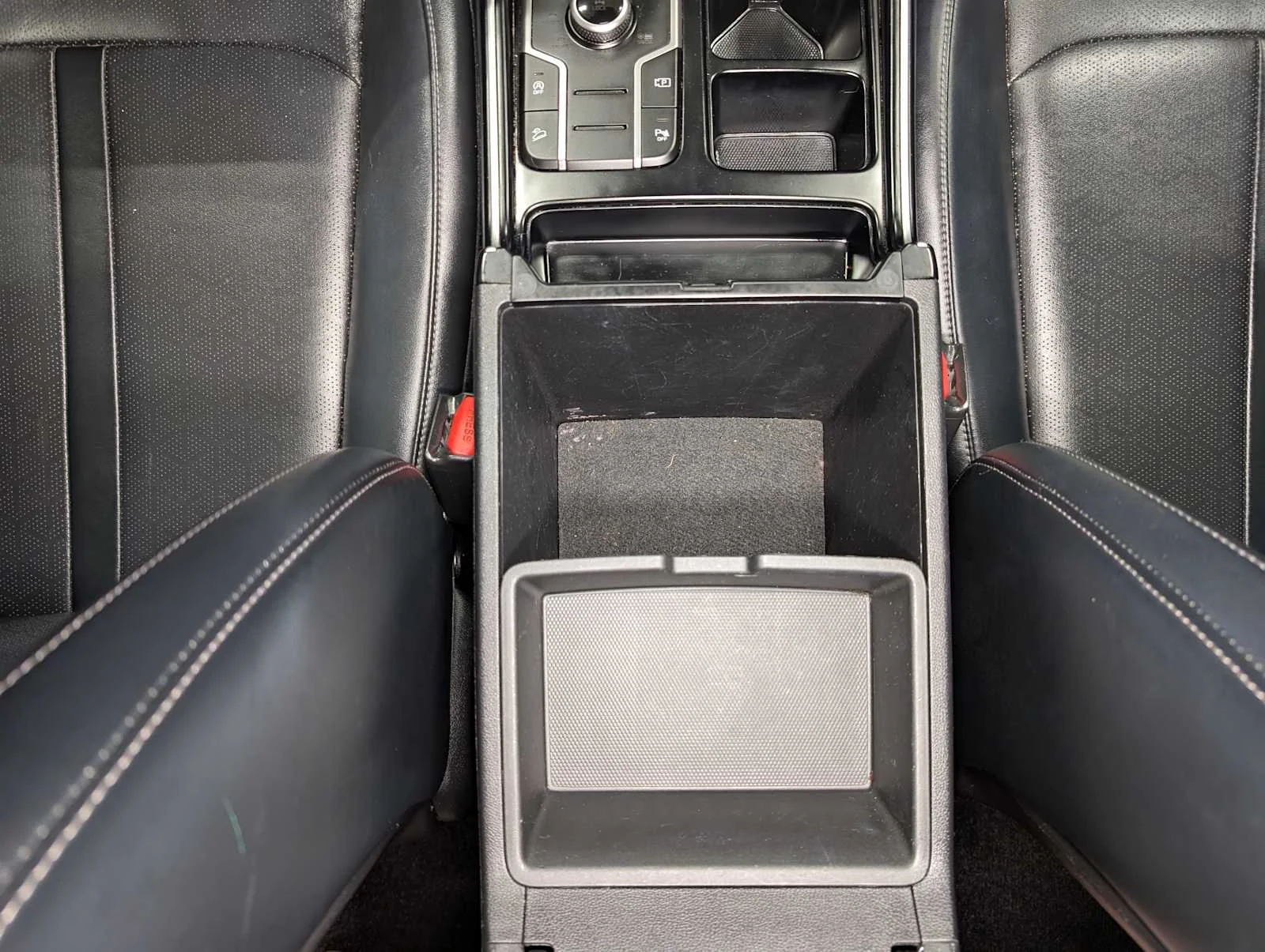 Used 2021 Ebony Black Kia S image 20