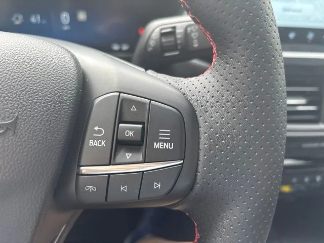 Used 2025 Agate Black Metallic Ford ST-Line Elite image 19