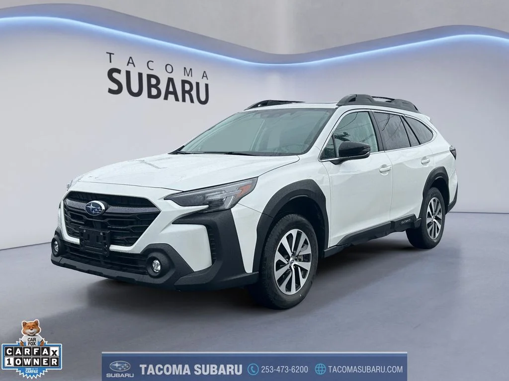 2025 Subaru Outback Premium's photo