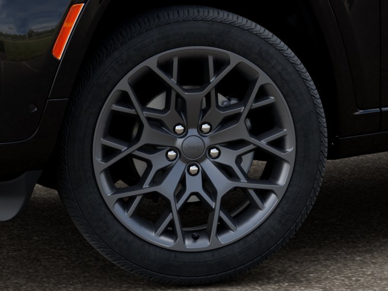 New 2026 Diamond Black Crystal Pearl-Coat Exterior Paint Jeep Summit image 4