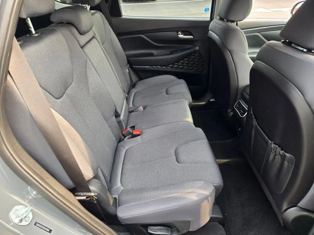 Used 2023 Gray Hyundai SEL image 10