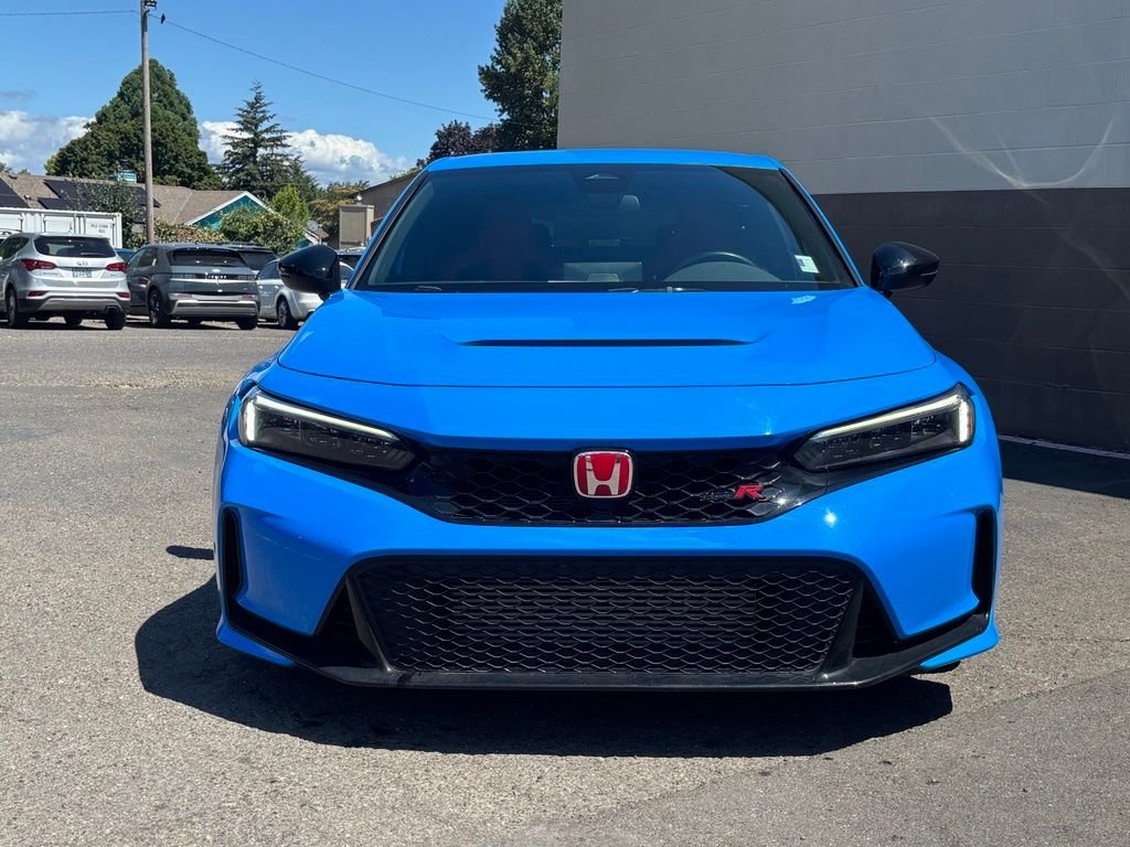 Used 2023 Black Honda  image 13