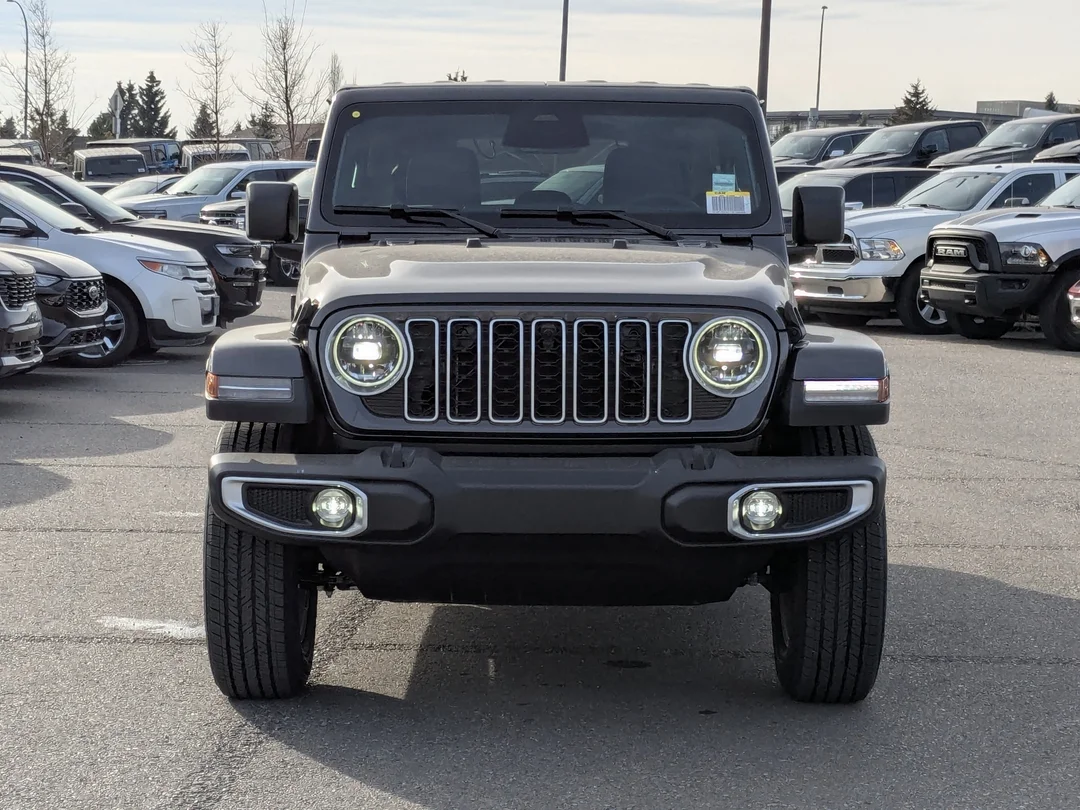 New 2026 Grey Jeep Sahara - - 4x4 - McKinley Leather - Body-Color Top - Alpine Audio - Technology Group & More! image 3