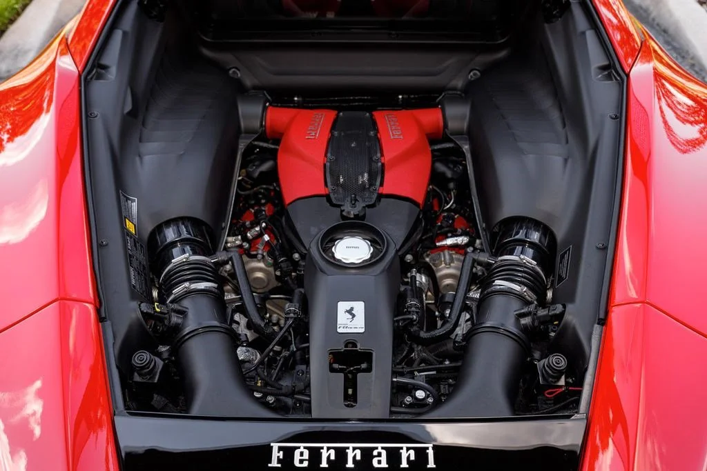Used 2022 Rosso Scuderia Ferrari  image 18