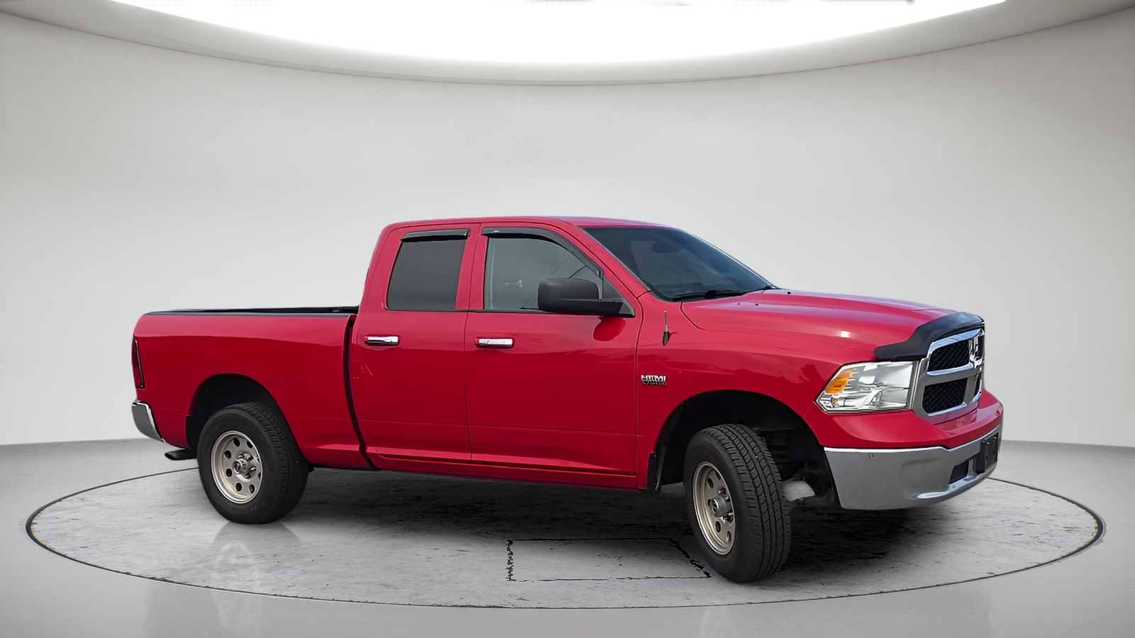 Used 2018 Flame Red Clearcoat Ram SLT image 4