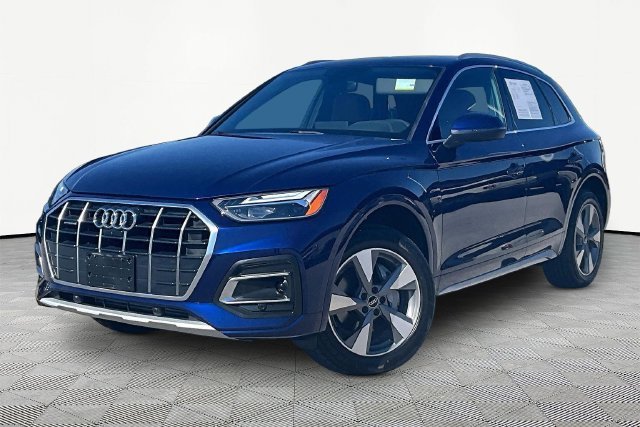 2023 Audi Q5 40 Premium Plus