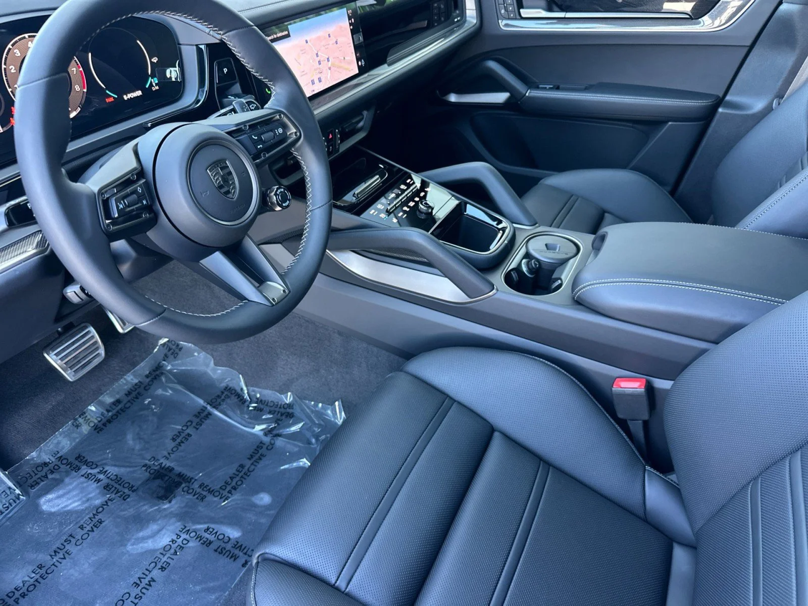 New 2026 Chromite Black Metallic Porsche Turbo E-Hybrid image 4