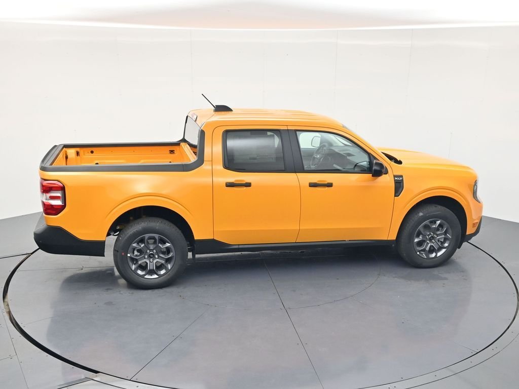 New 2026 Orange Fury Metallic Tri-Coat Ford XLT image 28