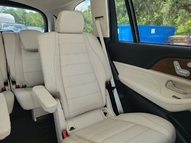 2022 Mercedes-Benz GLS GLS450 - Photo 18