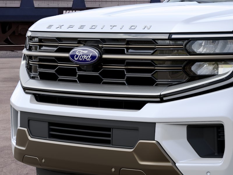 New 2027 Star White Metallic Tri-Coat Ford King Ranch image 18