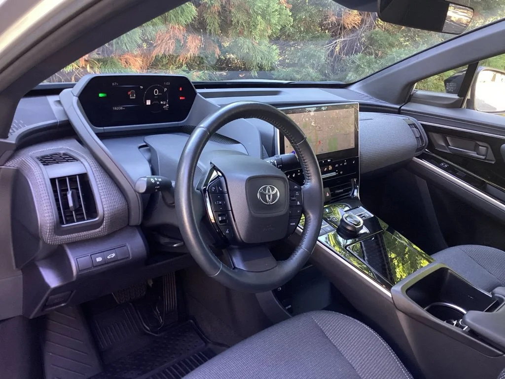Used 2024 Silver Toyota XLE image 12
