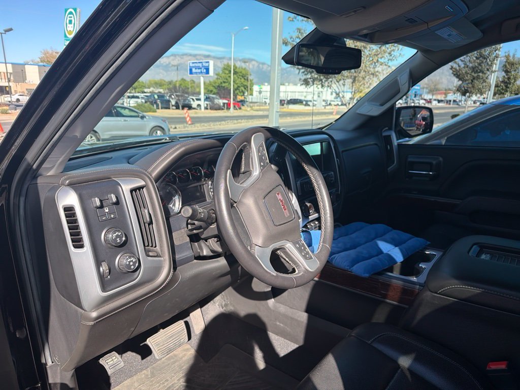 Used 2018 Black GMC SLT image 16