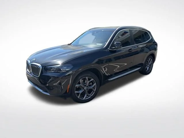 Used 2022 Black BMW sDrive30i image 18