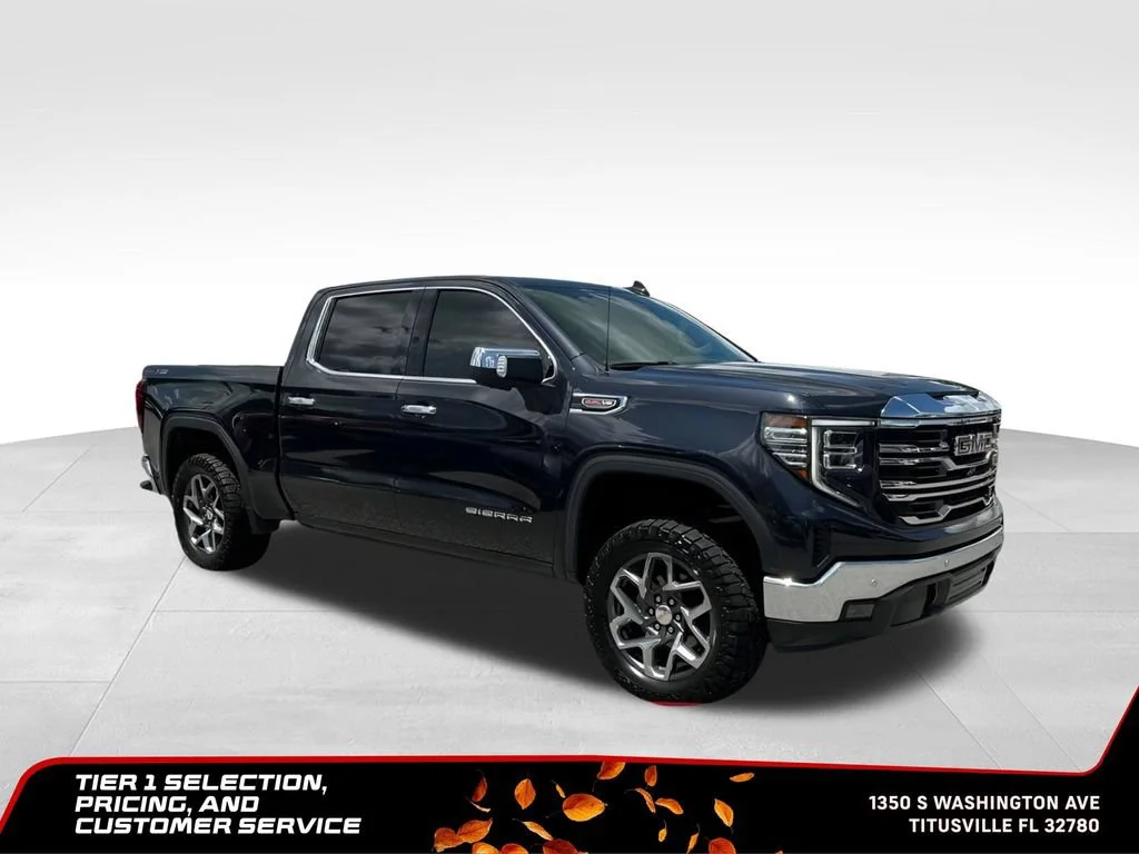 Used 2025 Titanium Rush Metallic GMC SLT image 9