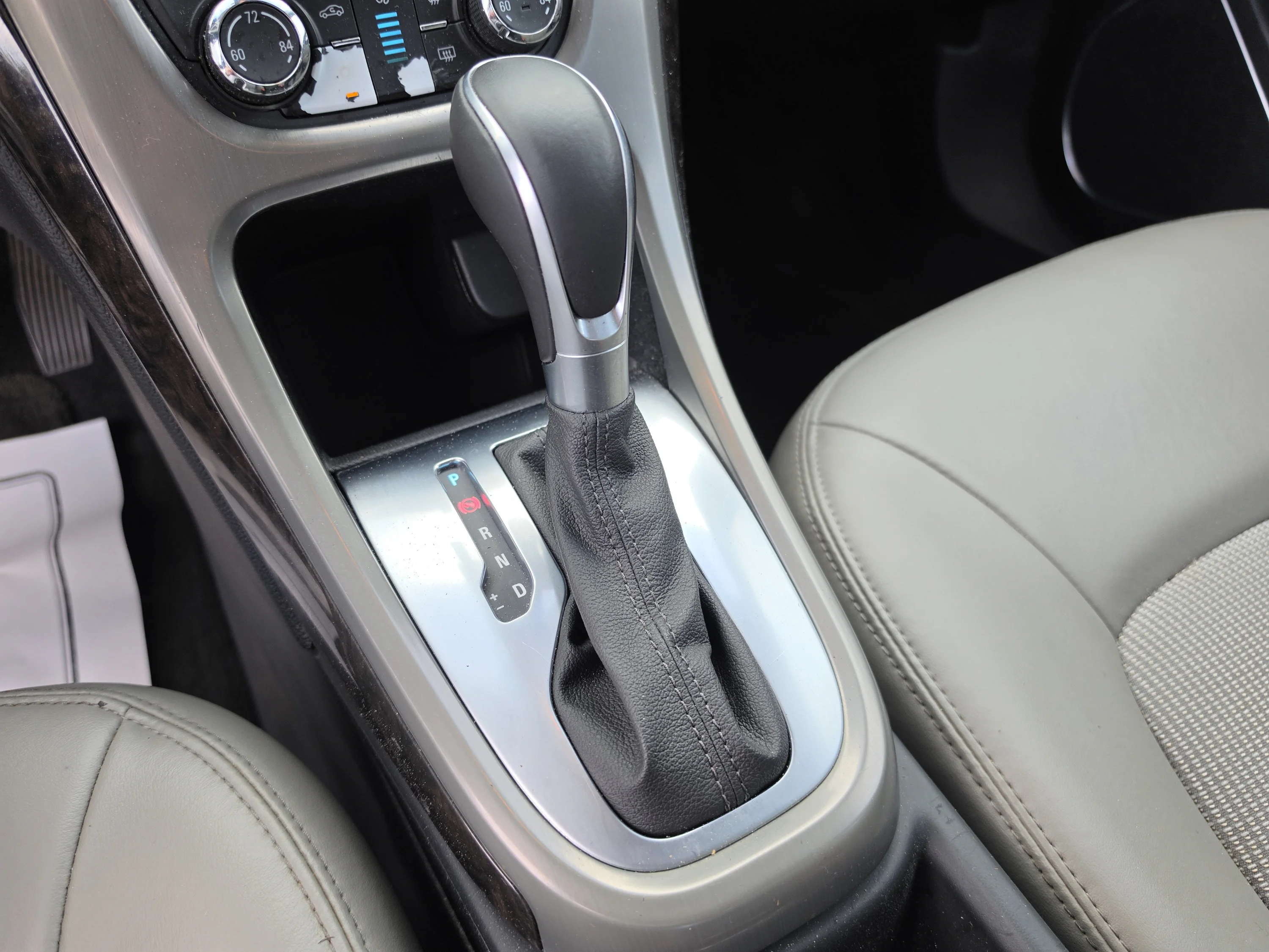 Used 2015 Quicksilver Metallic Buick Base image 28
