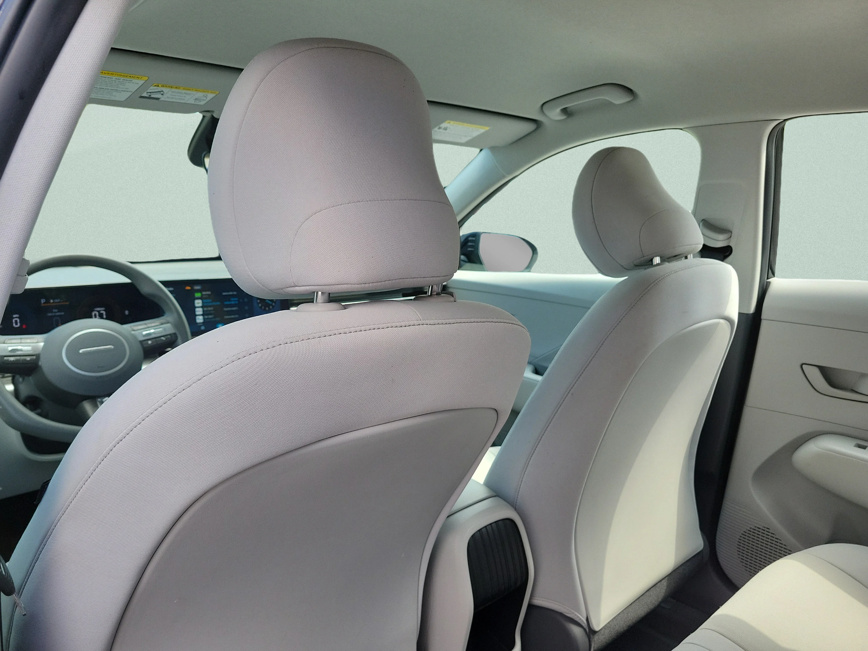 Used 2025 Abyss Black Pearl Hyundai SE image 10
