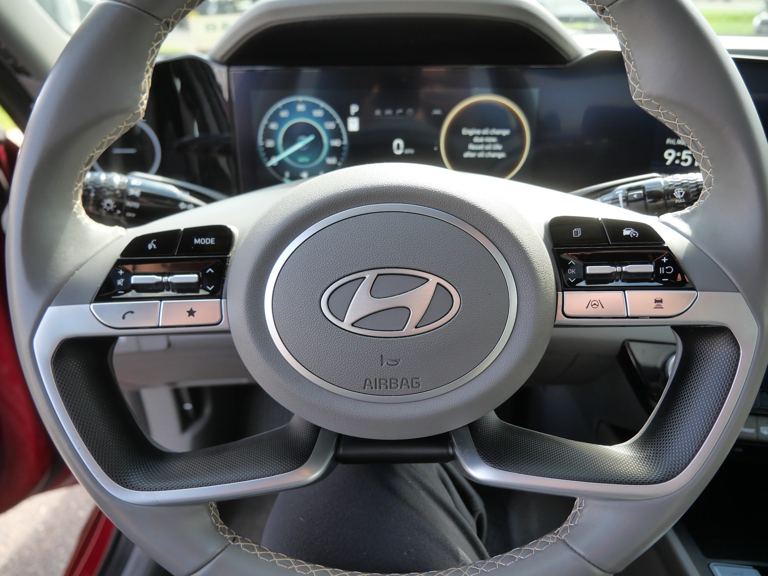 Used 2025 Ultimate Red Hyundai SEL Convenience image 25