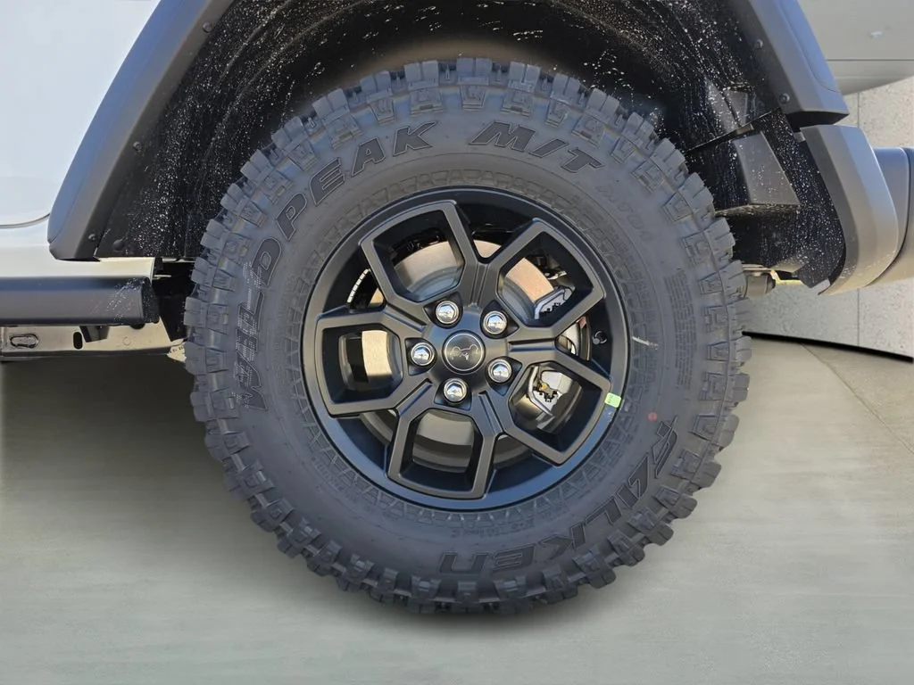 New 2026 Bright White Clear-Coat Exterior Paint Jeep Willys image 7