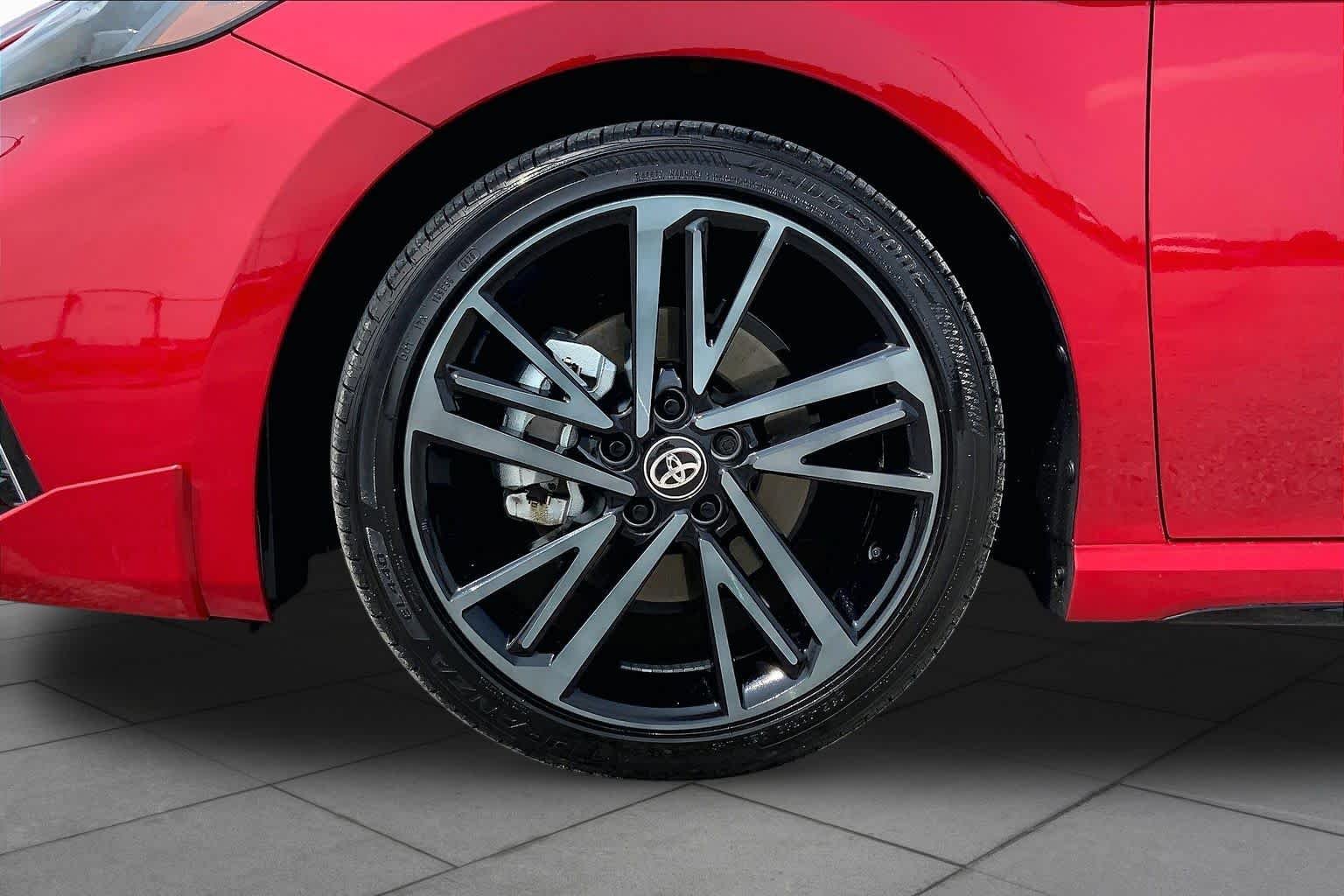 Used 2026 Supersonic Red w/Midnight Black Metallic Roof Toyota XSE image 11