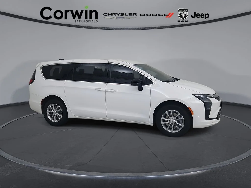 New 2027 Bright White Clear-Coat Exterior Paint Chrysler Select image 1